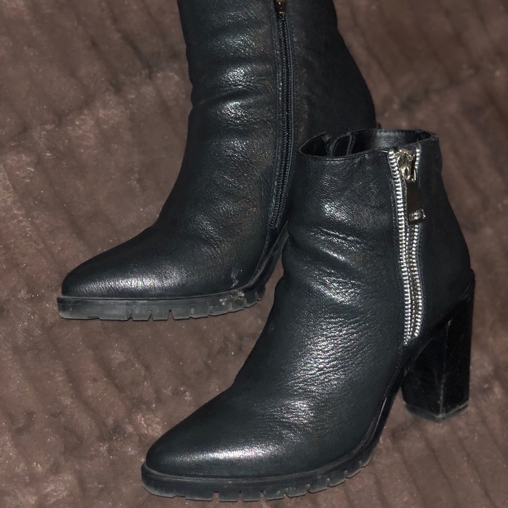 Steve Madden Koraa Boot